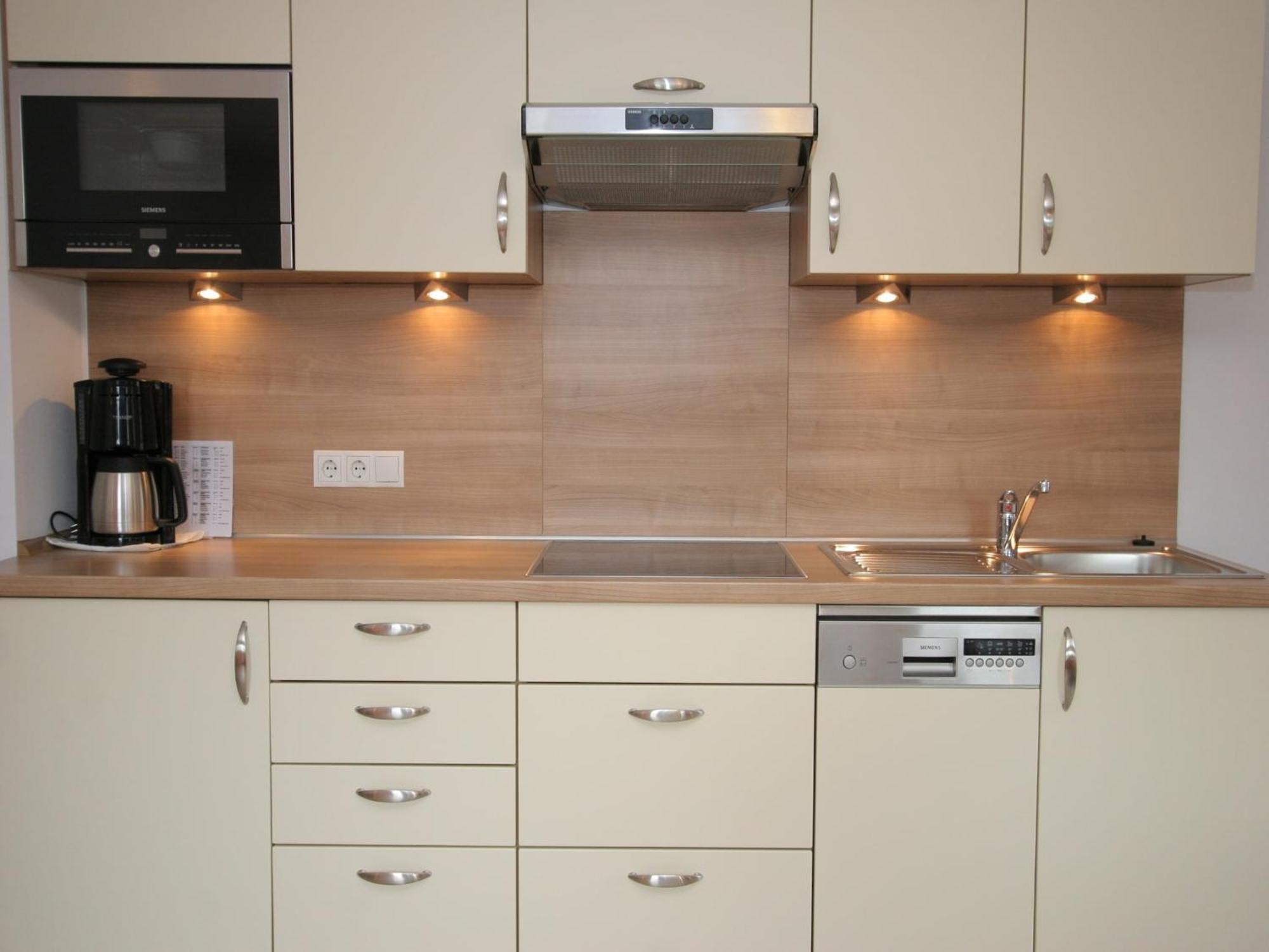 Spacious Apartment In Uderns Near Ski Area ภายนอก รูปภาพ